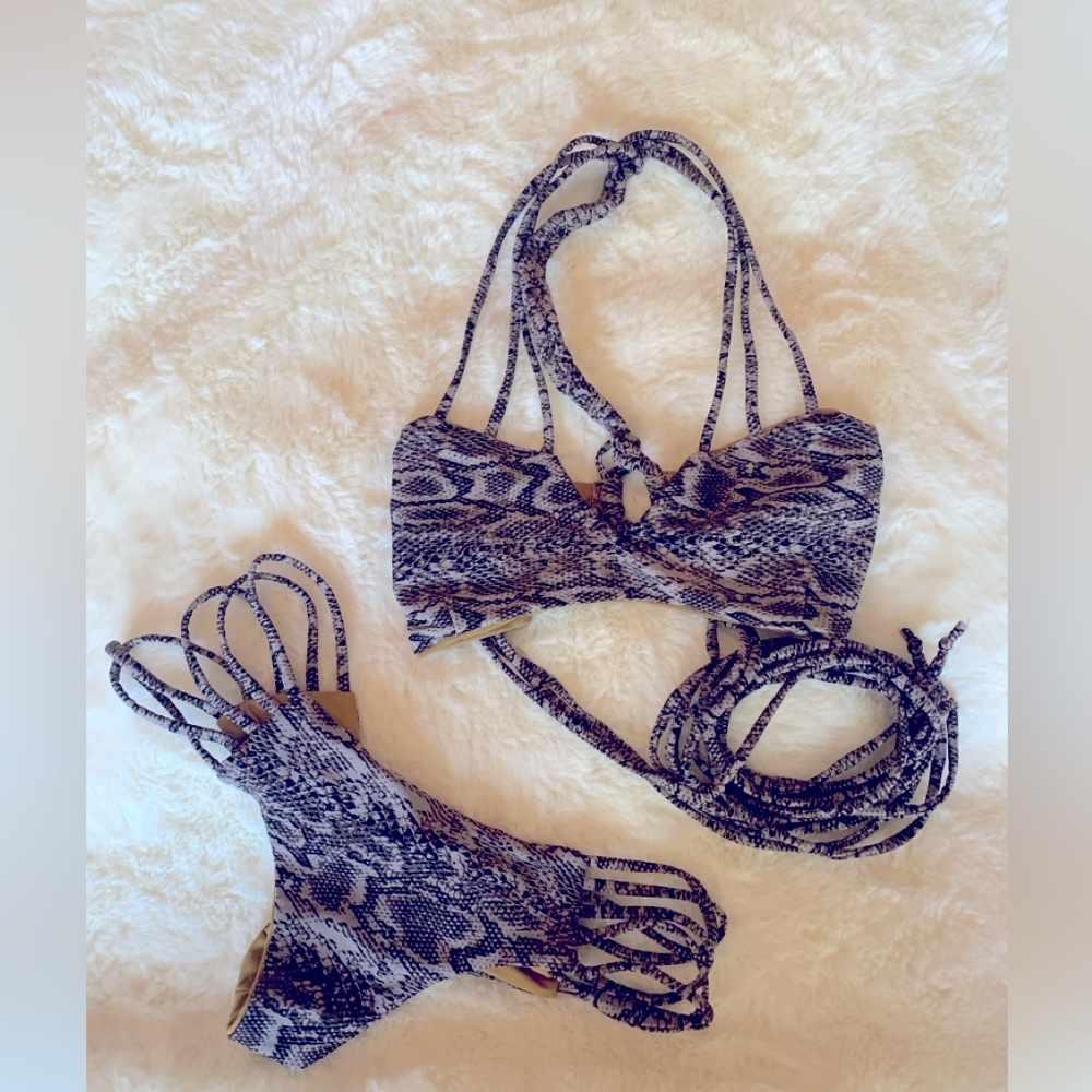 Strange Bikinis Snakeskin Bikini